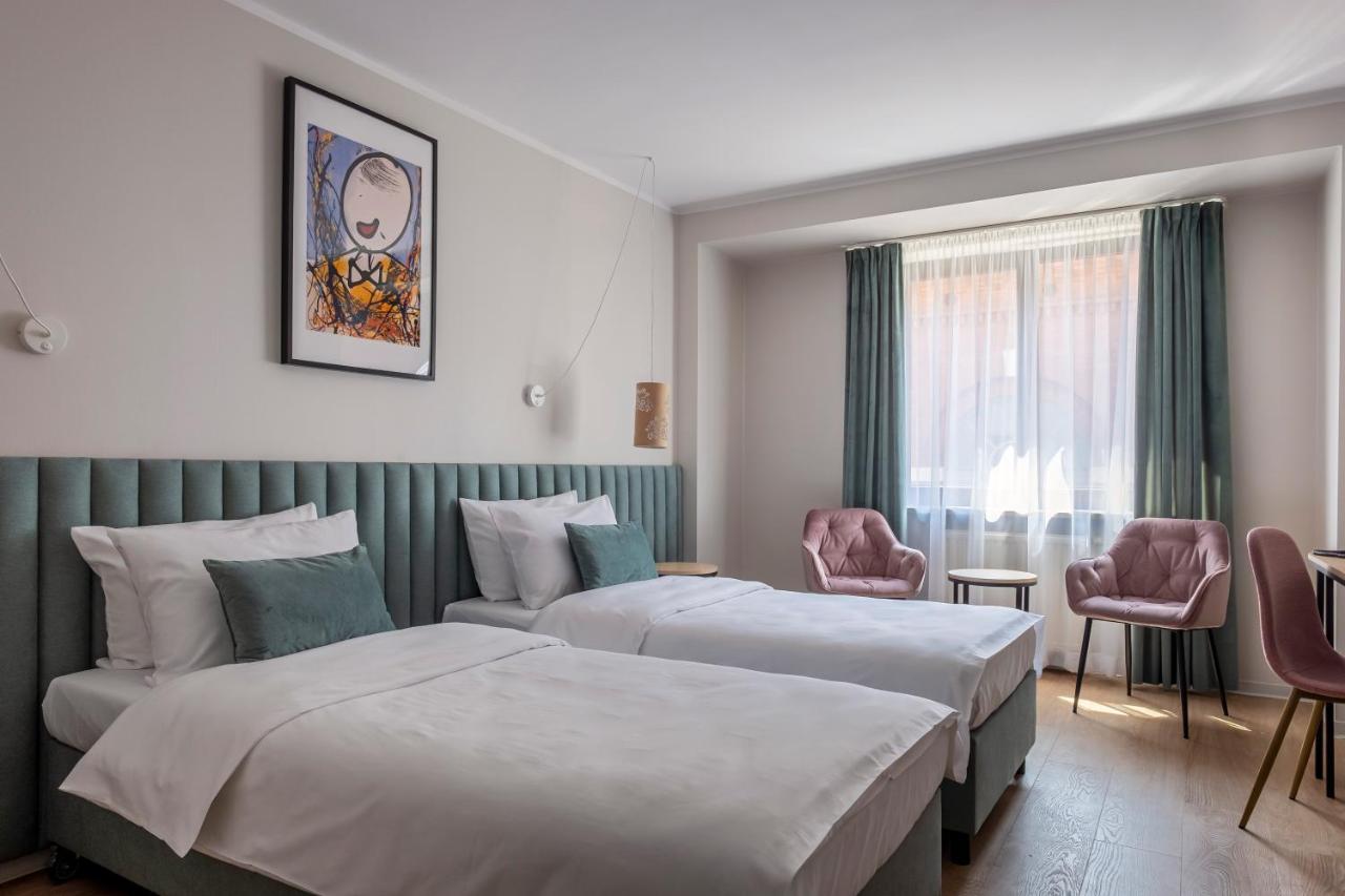 Hotel H12**** Красков Екстериор снимка