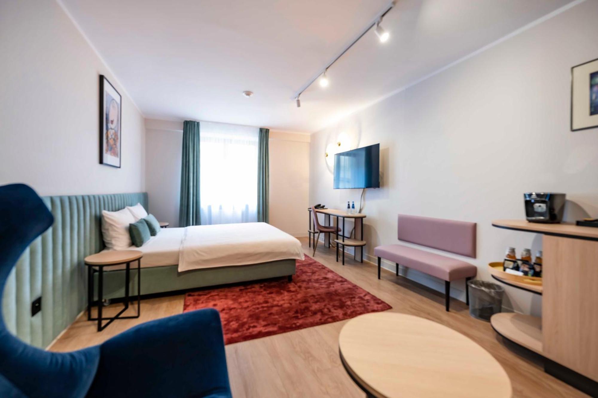 Hotel H12**** Красков Екстериор снимка